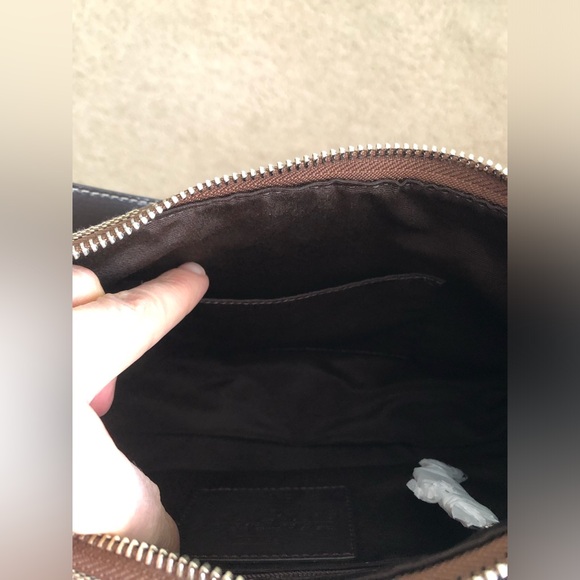 COACH Signature “C” Striped Demi Khaki/ Mahogany Shoulder bag. - Picture 6 of 10